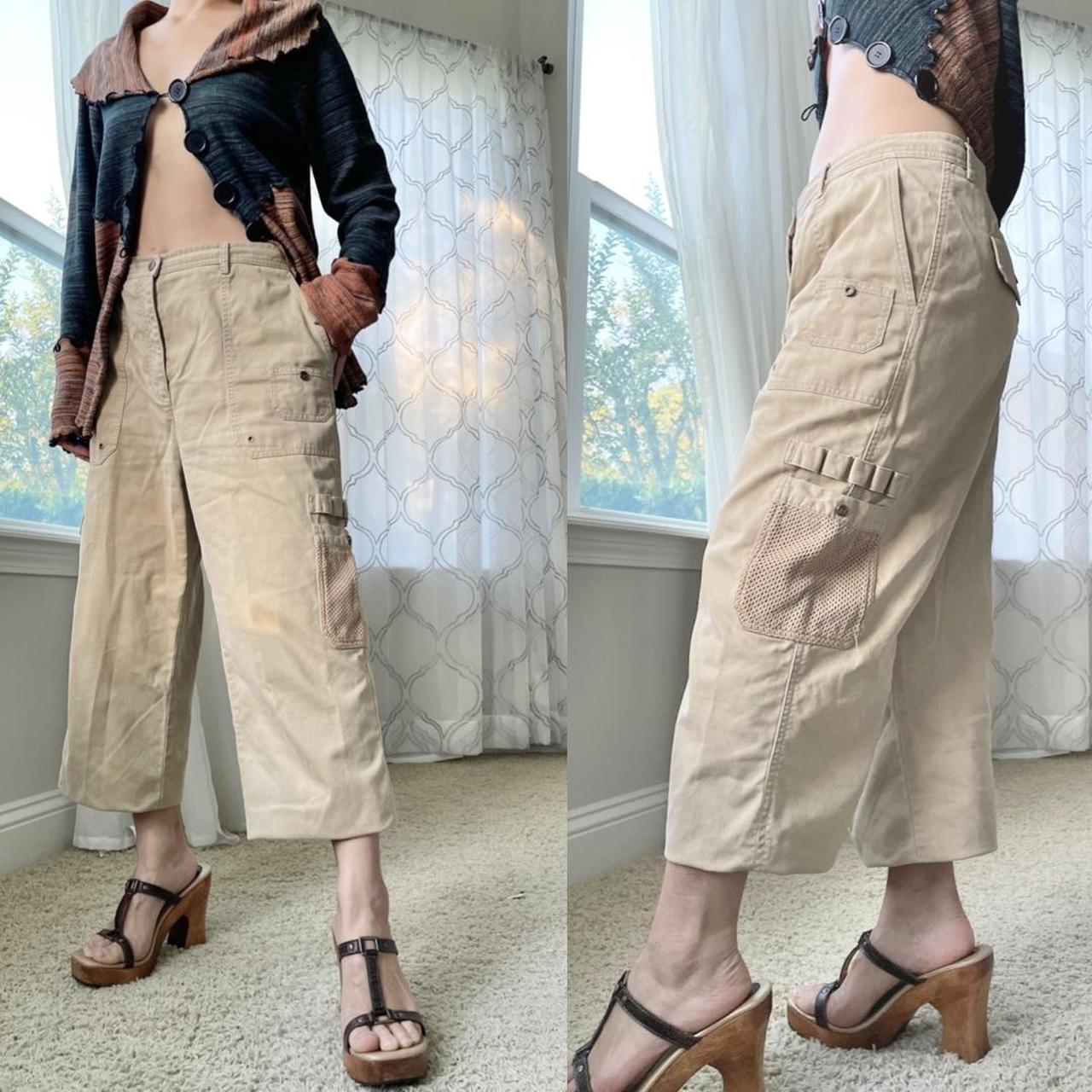 Vintage cargo utility capri pants in a tan color. Depop