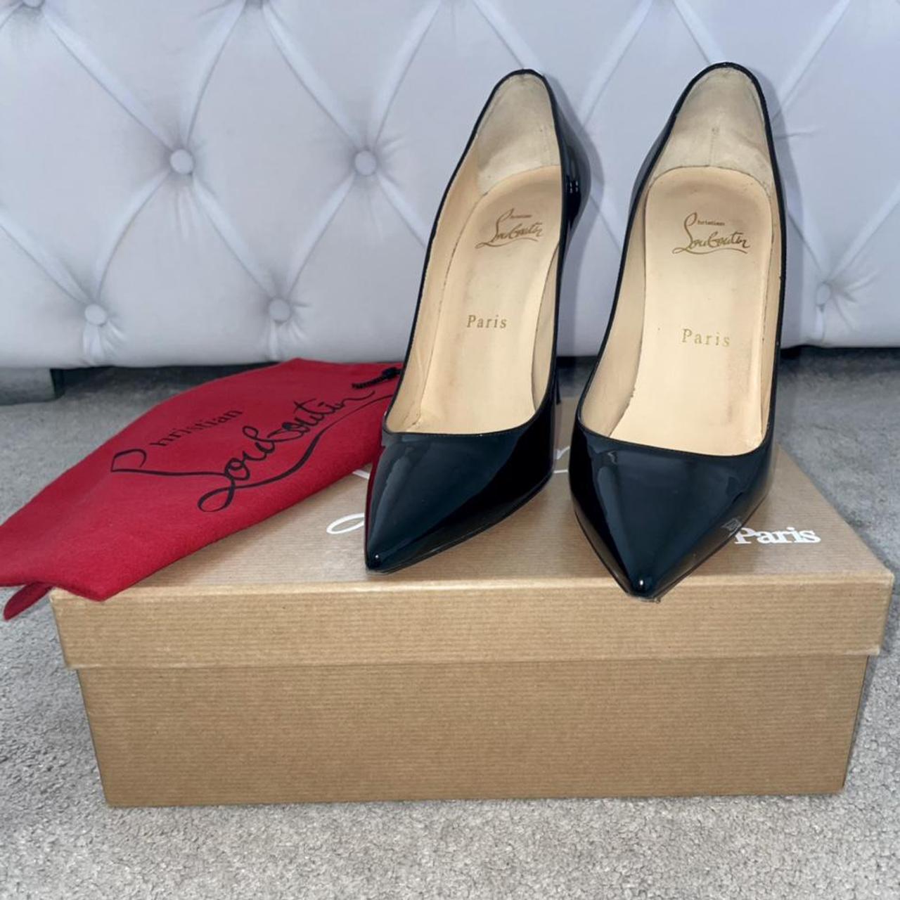 Christian Louboutin Women's Black Courts | Depop