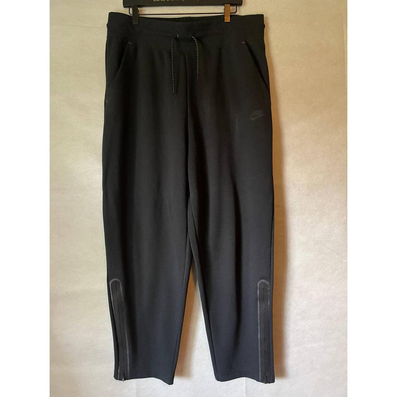 xl nike tech