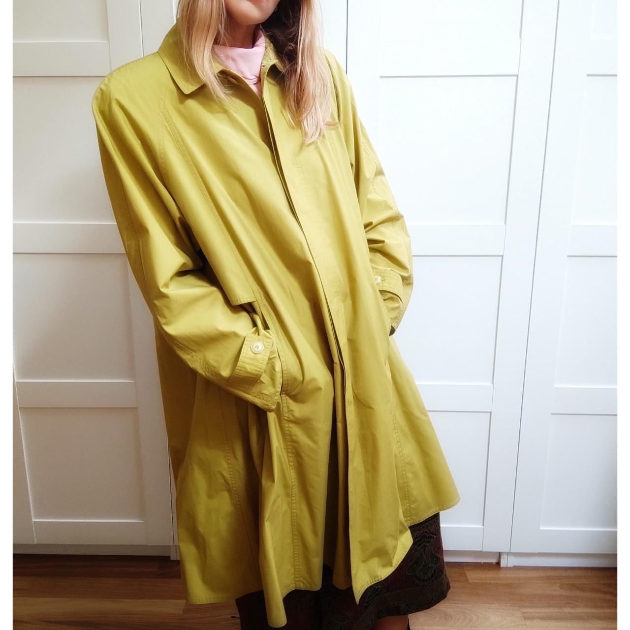 Trench vintage pistacchio Bellissimo trench anni 80,... - Depop