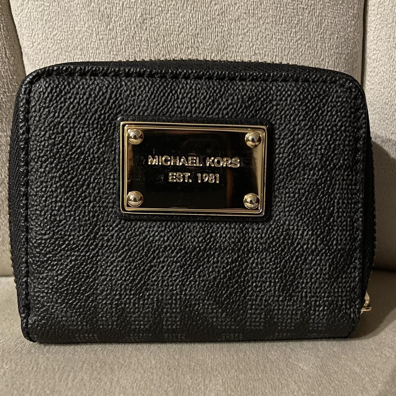 Michael Kors small black wallet #michaelkors - Depop