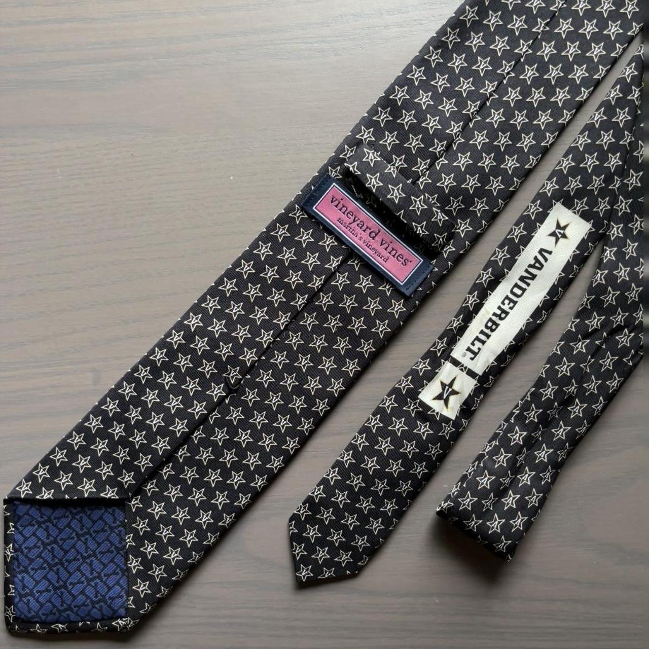 Vineyard Vines tie to represent Vanderbilt school... Depop
