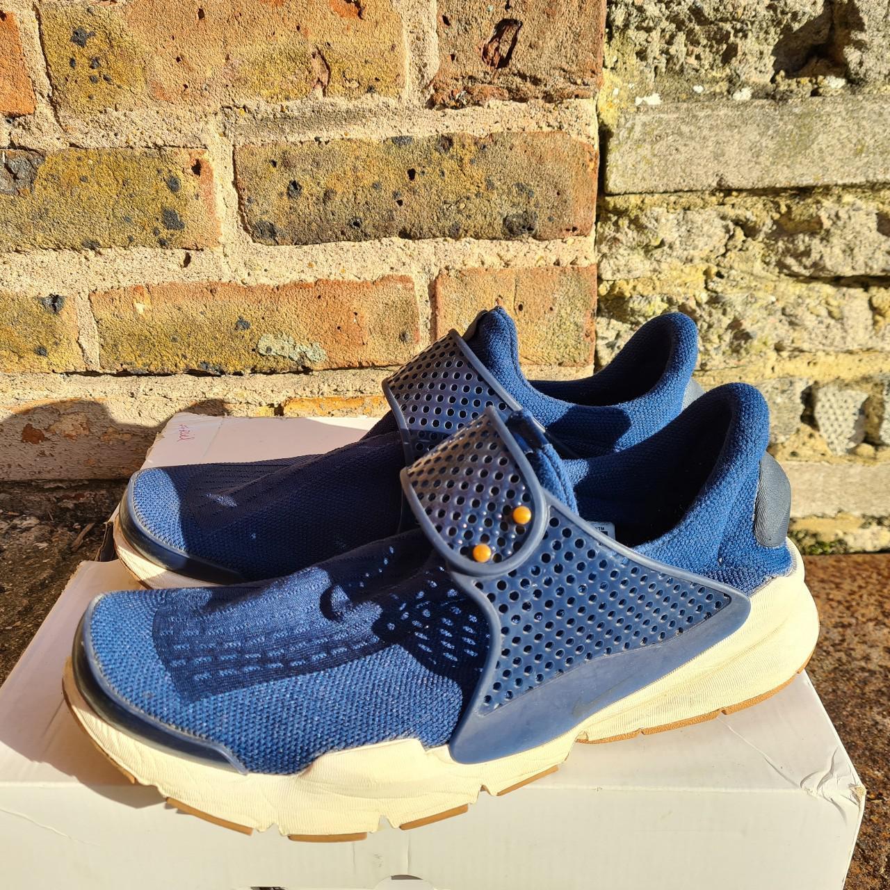mens nike navy trainers