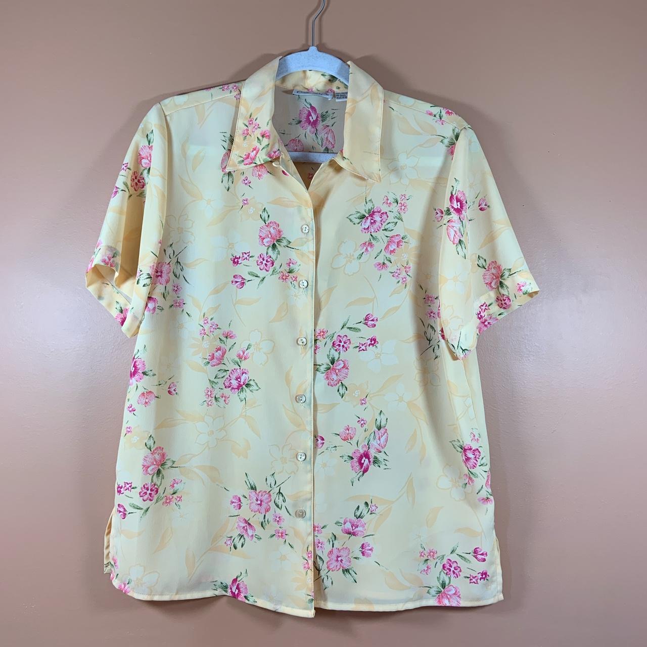 Vintage Claudia Richards Floral Button Up Shirt... - Depop