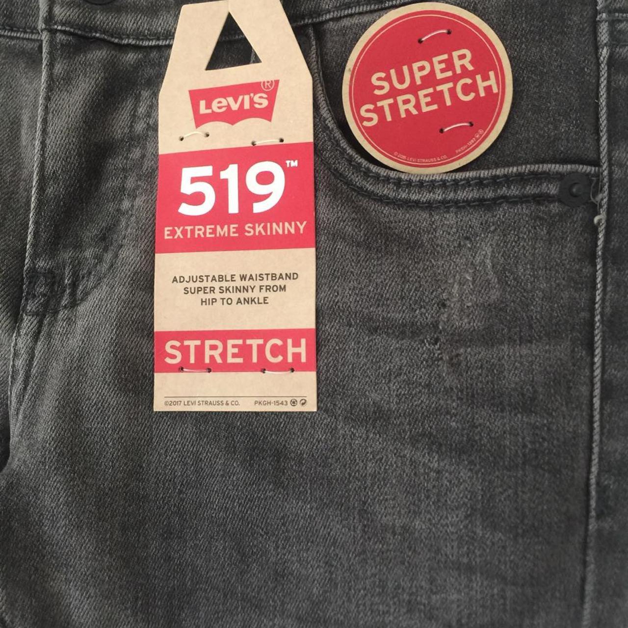 Levi's Women's Grey Jeans | Depop