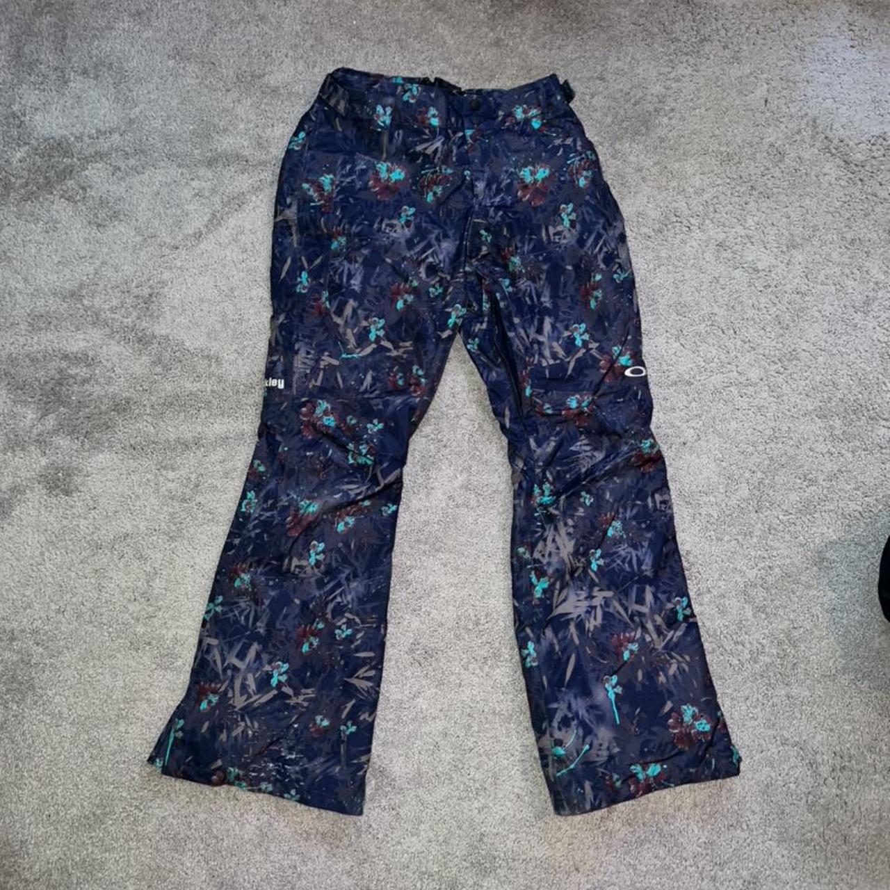 Oakley Flower Snow Pant These snow pants are a... - Depop