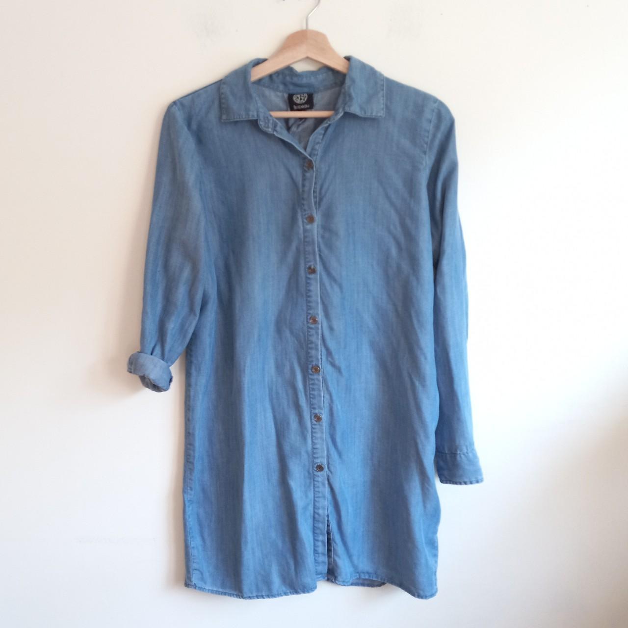 Bobeau Women's tencel chambray shirt dress. On great... - Depop