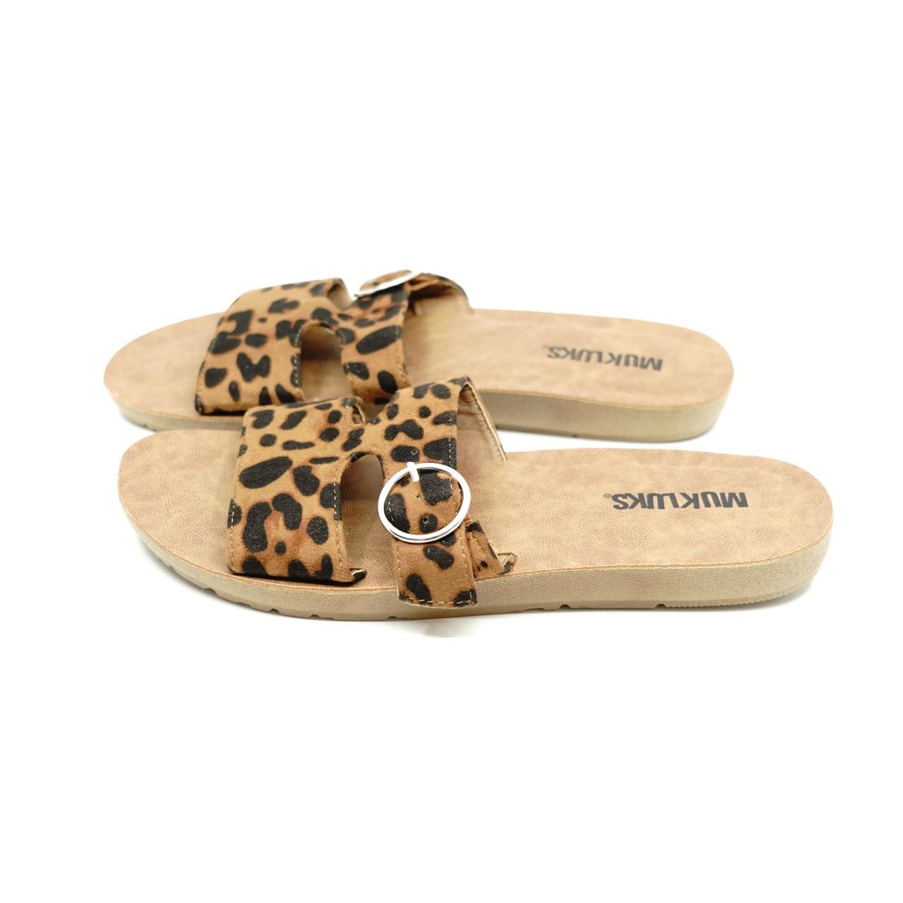 Muk Luks Women's Tan and Black Sandals (3)