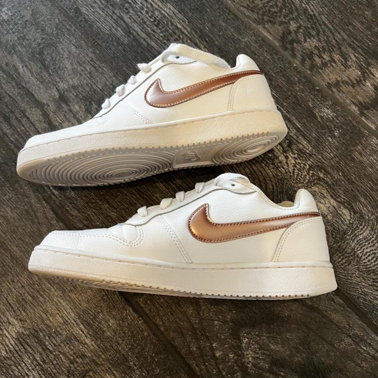 nike women's ebernon low casual sneakers