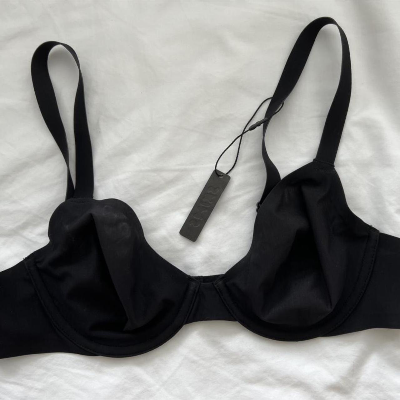 SKIMs bra size 36A New with tags, never worn... - Depop