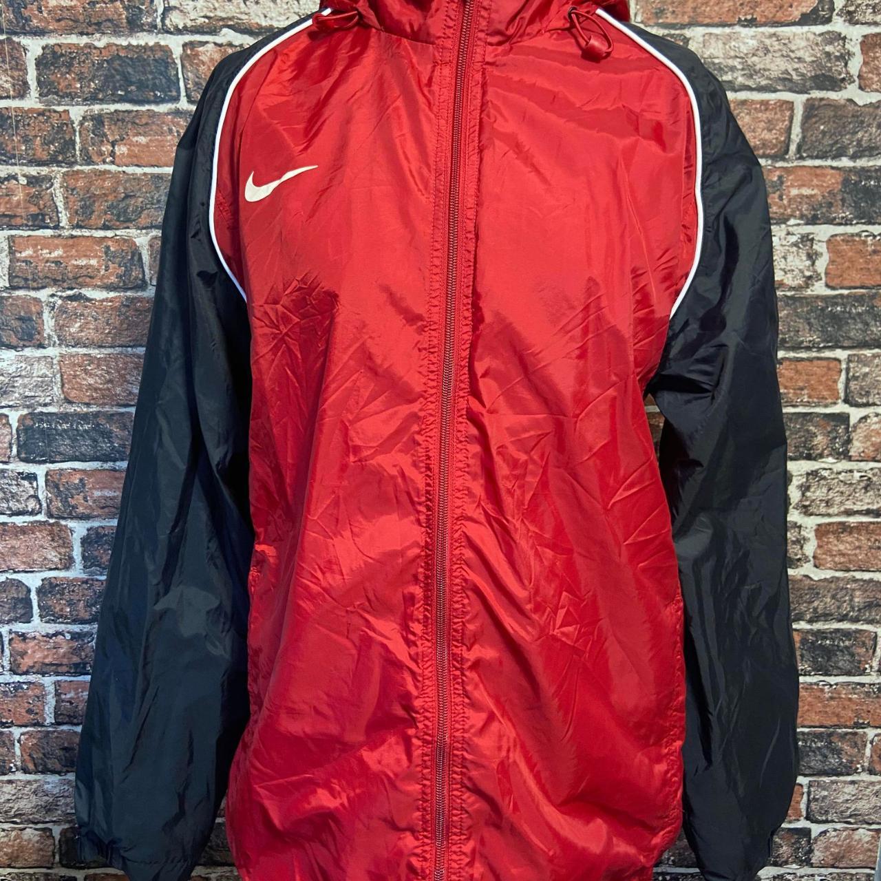 Nike Men's Black and Red Jacket Depop