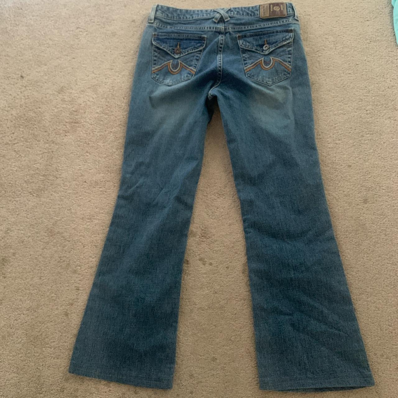 cute blue denim bootcut jeans #petitejeans #leidenim... - Depop