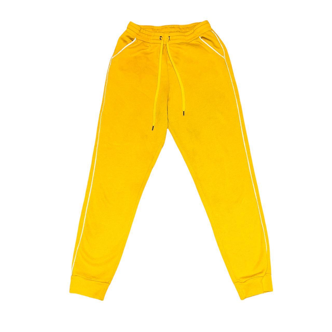 🍌 Yellow Jogger Pants SELLING BECAUSE I’M MOVING... - Depop