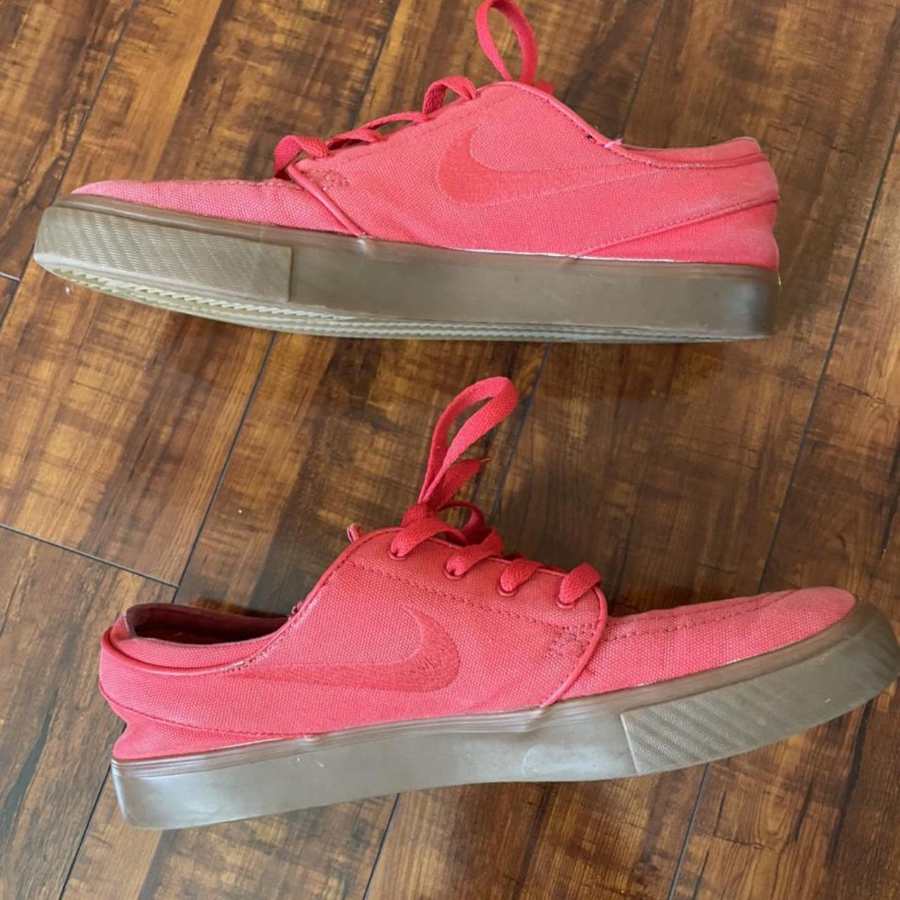 janoski brown gum sole