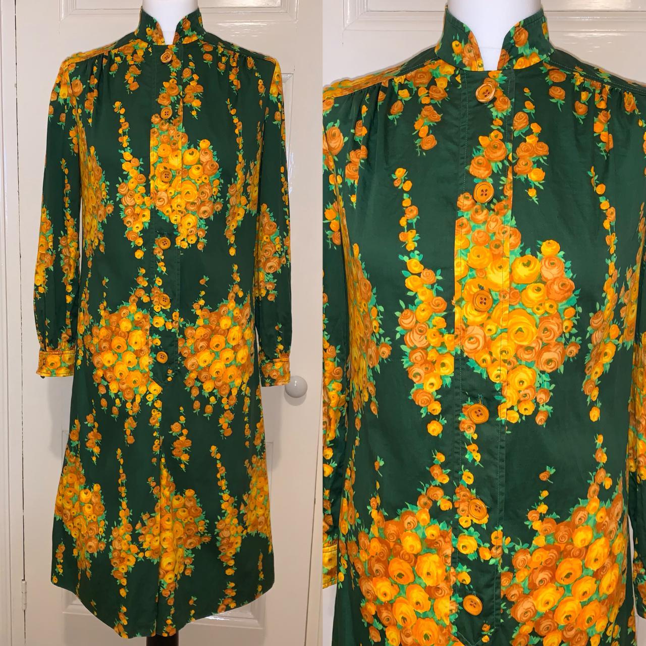 Gorgeous Vintage Green and Orange Floral Long Sleeve... - Depop