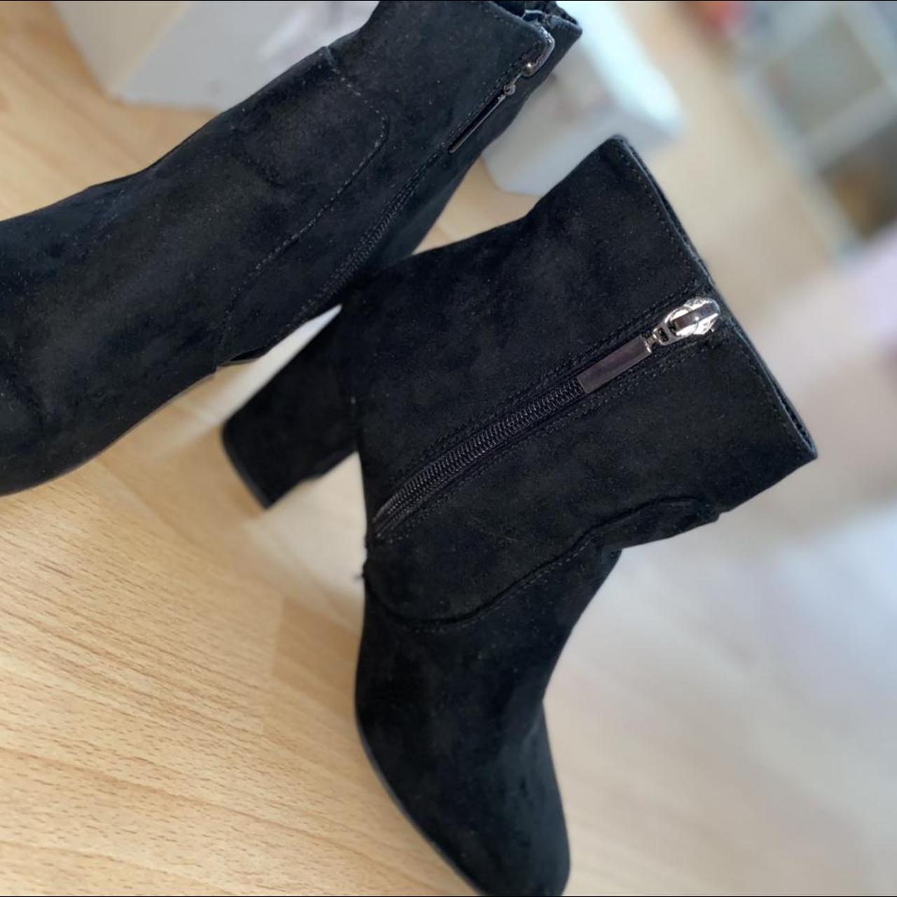 Primark Women's Black Boots Depop