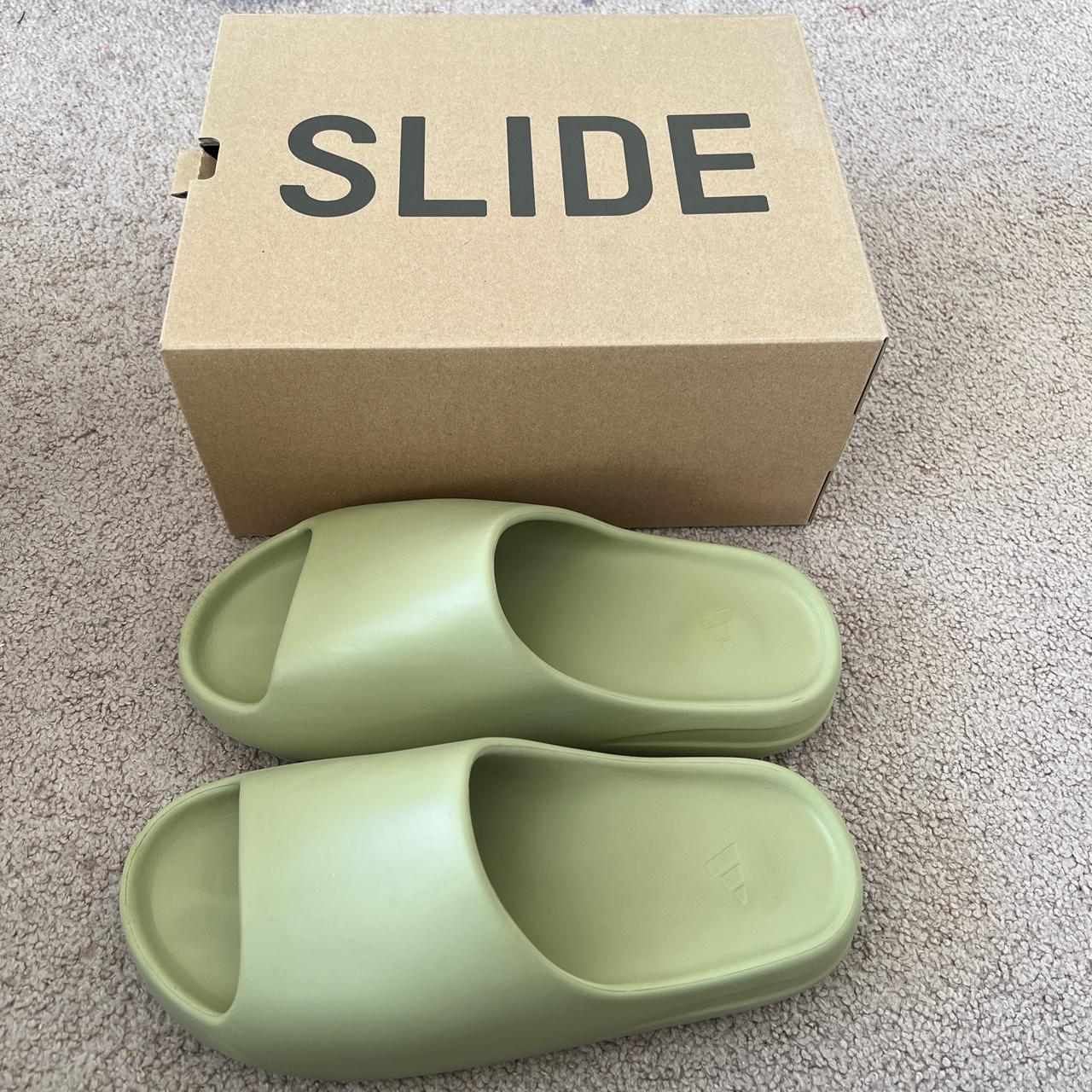 yeezy slides size 11 mens