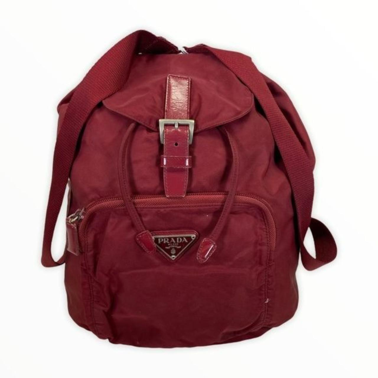 backpack triangle logo