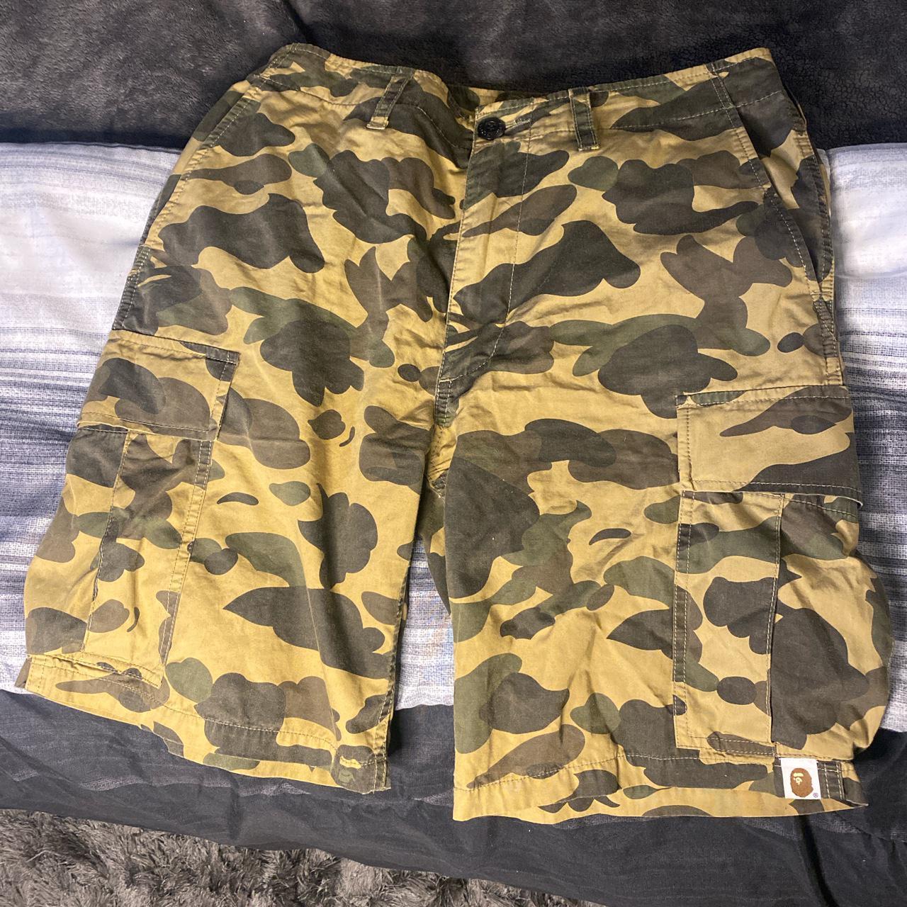 bape shorts small