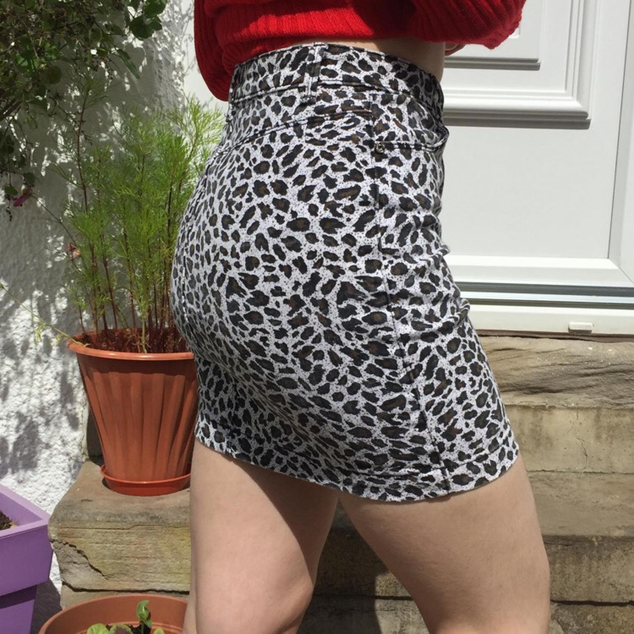 Leopard skirt clearance missguided