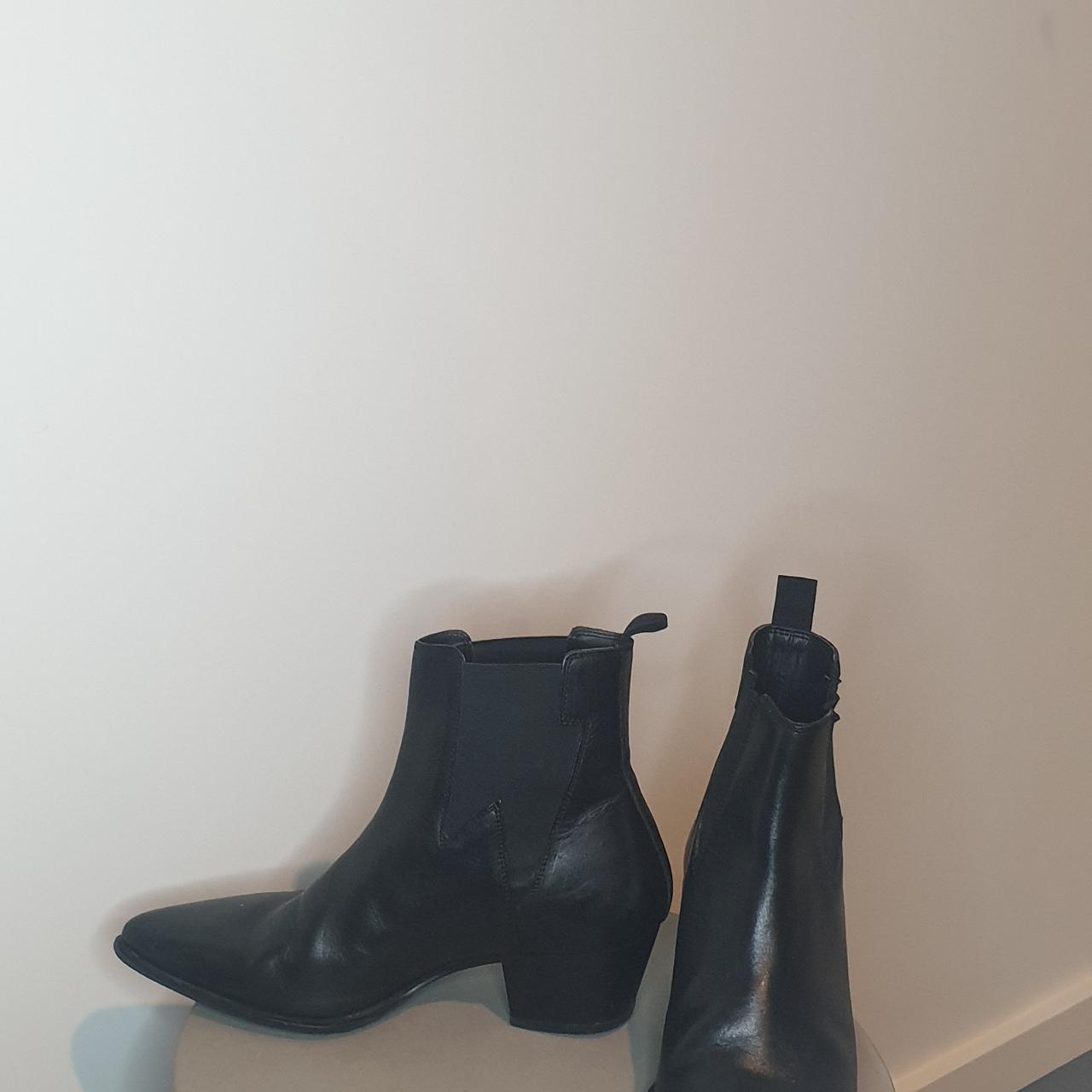 Asos Western style Chelsea boot with Cuban heel Size... Depop