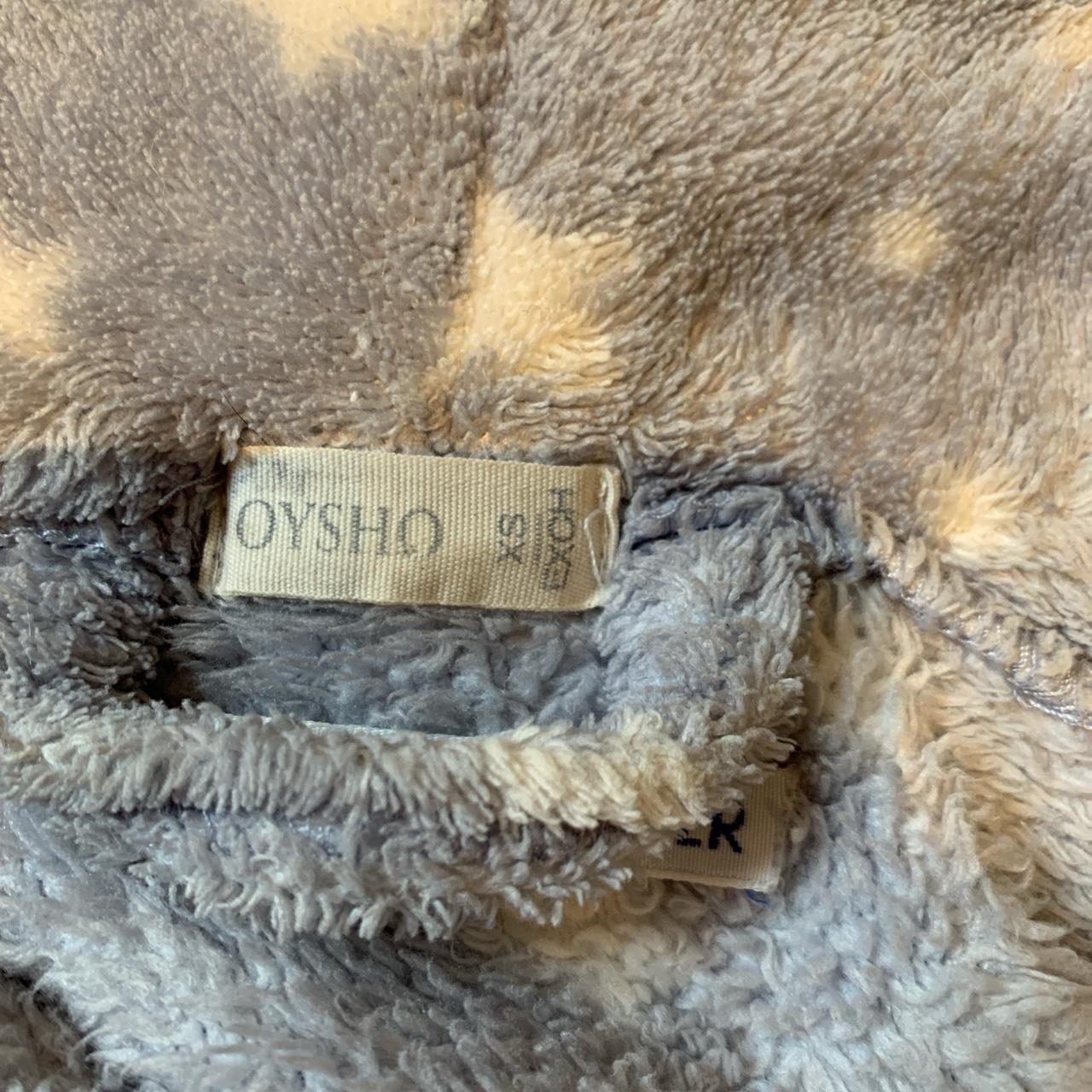 Comfiest dressing gown ever!!! Bought from Oysho Depop
