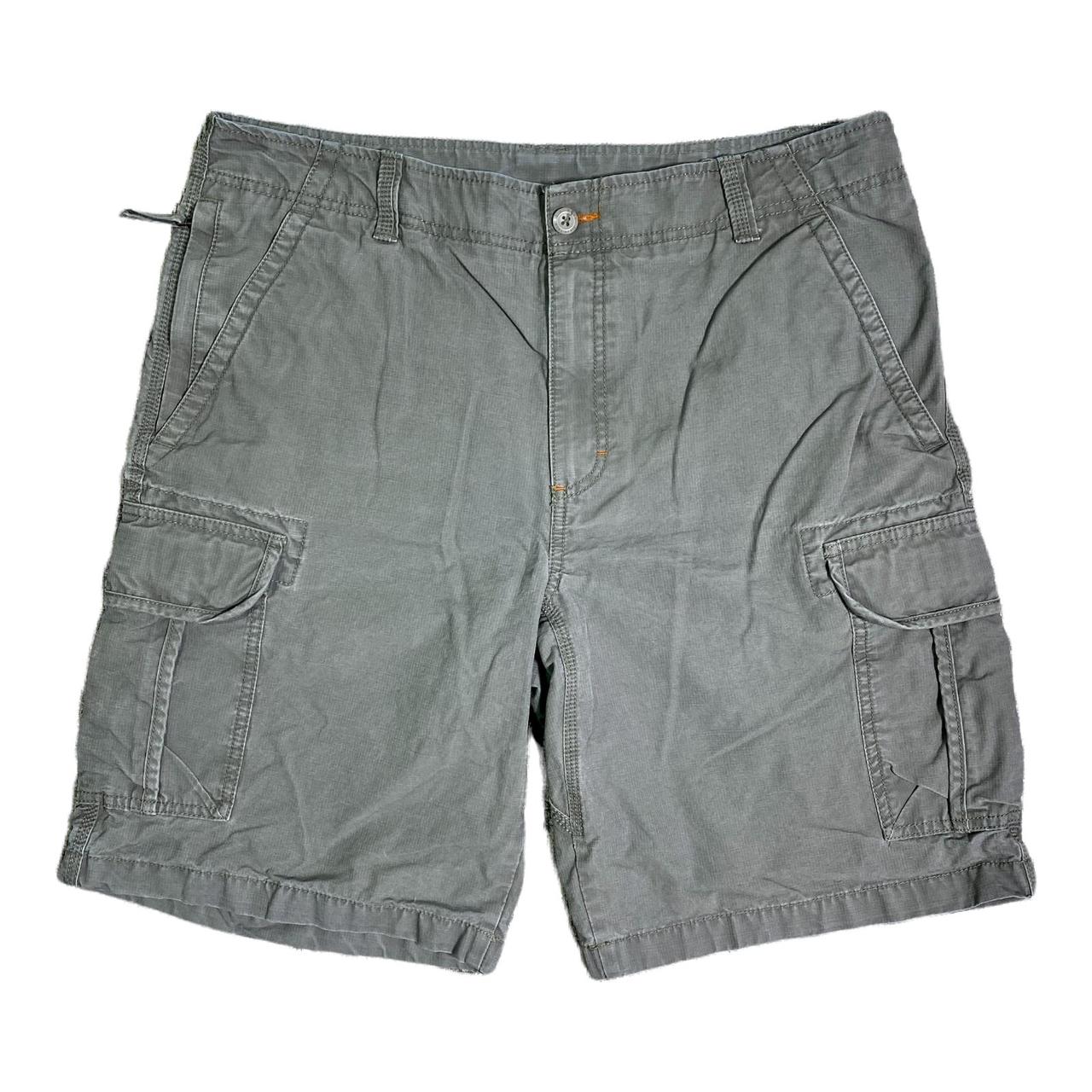 L.L. Bean Allagash Cargo Shorts Men's Size 36 (**See... - Depop