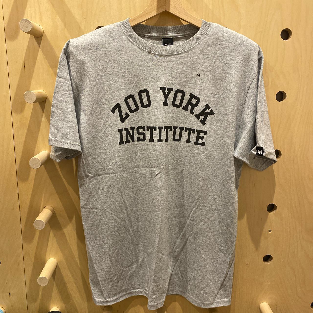 Zoo York Men's Grey T-shirt | Depop