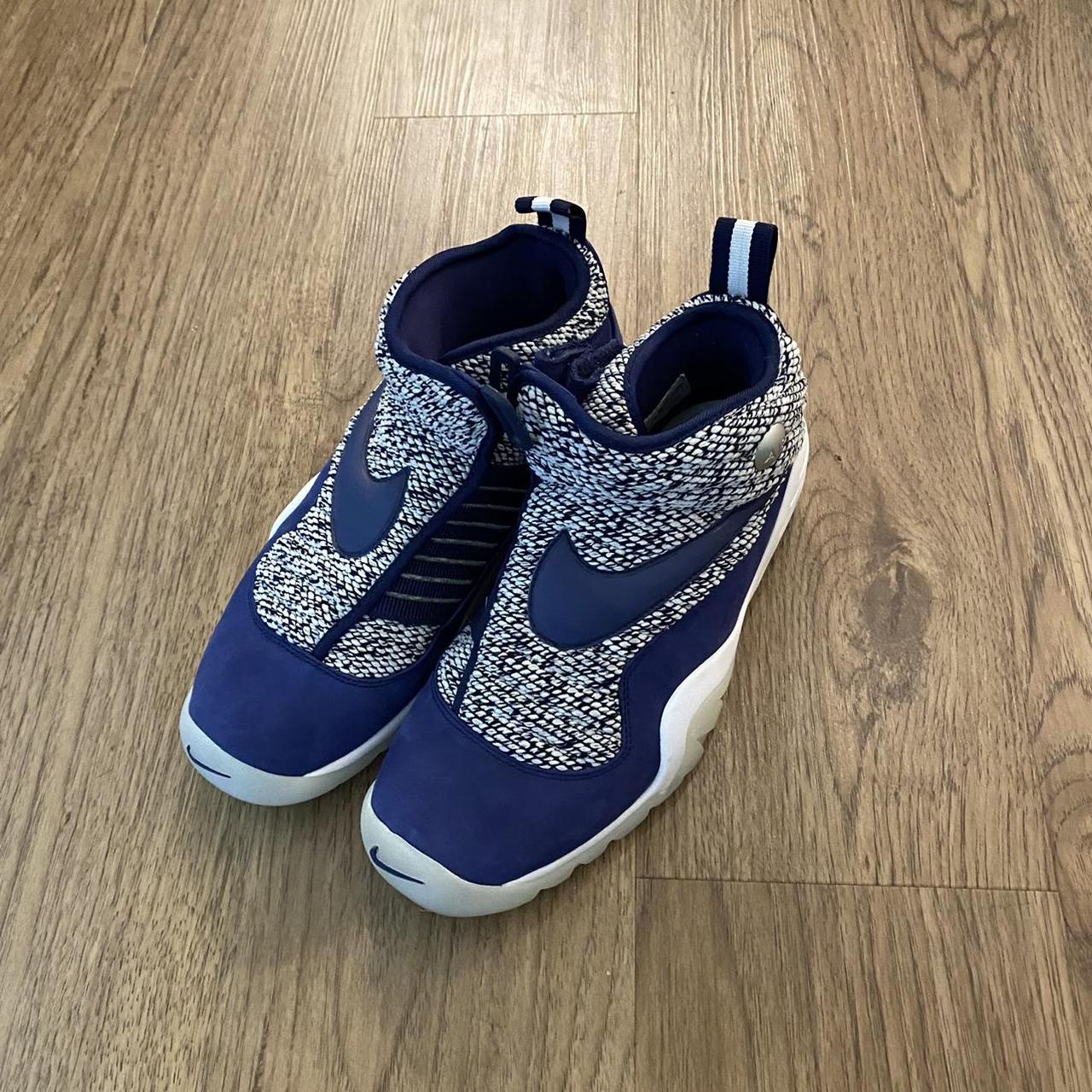 Nike air shake ndestrukt blue hotsell