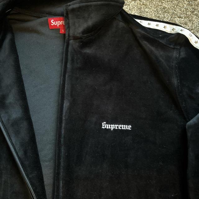 送料無料/新品】 Supreme Studded Velour Track Jacket Lサイズ