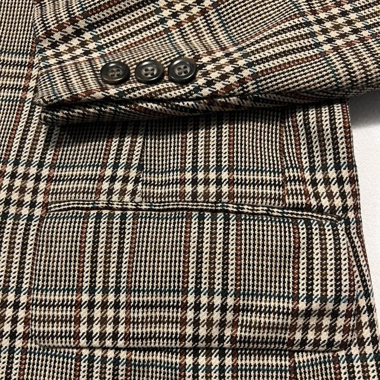 🤎Hughes Hatcher 70s Gray Plaid Wool Mens 2 Btn... - Depop