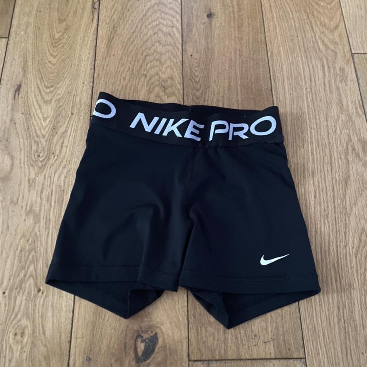 xs nike pros