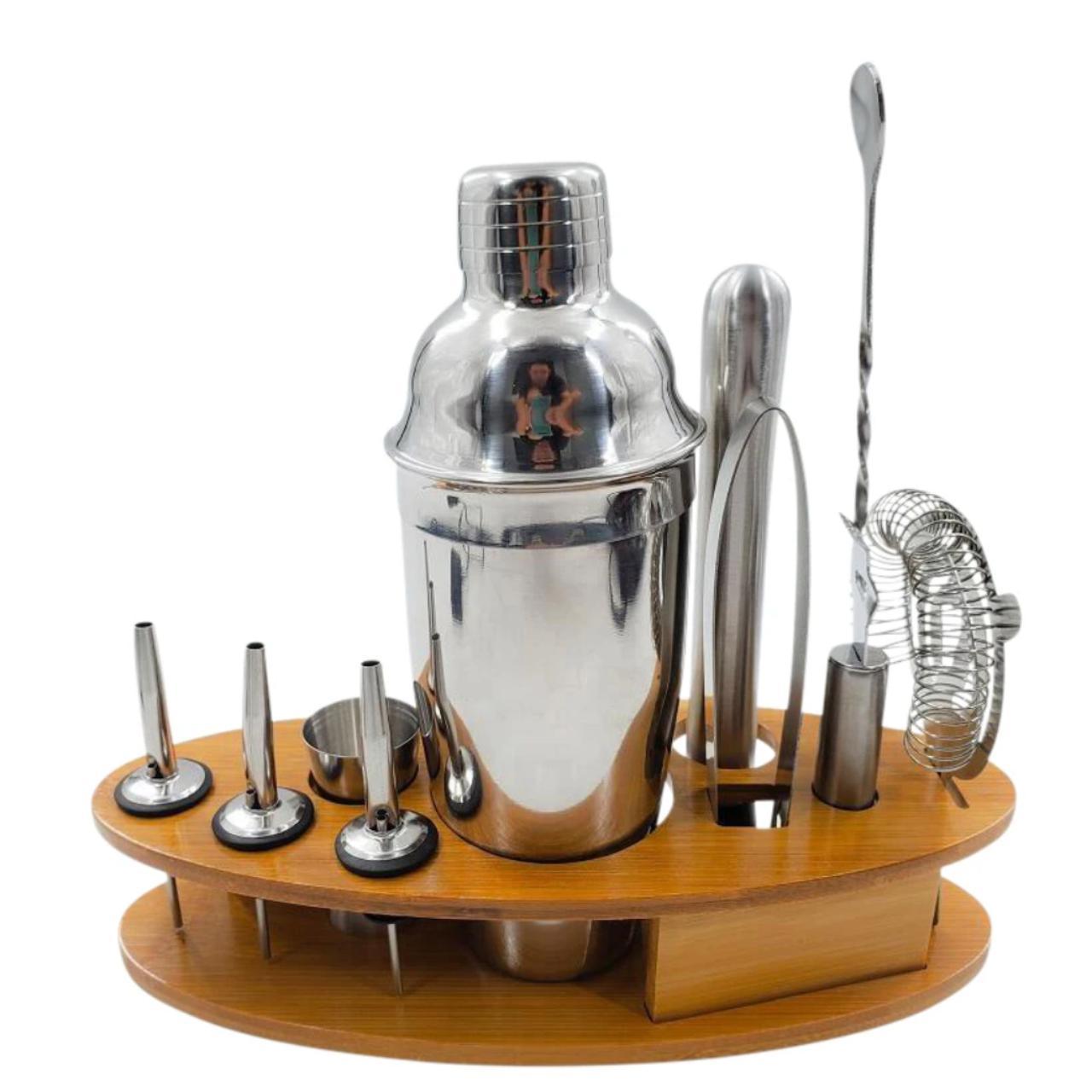 High quality stainless steel 11 piece bar kit set... Depop