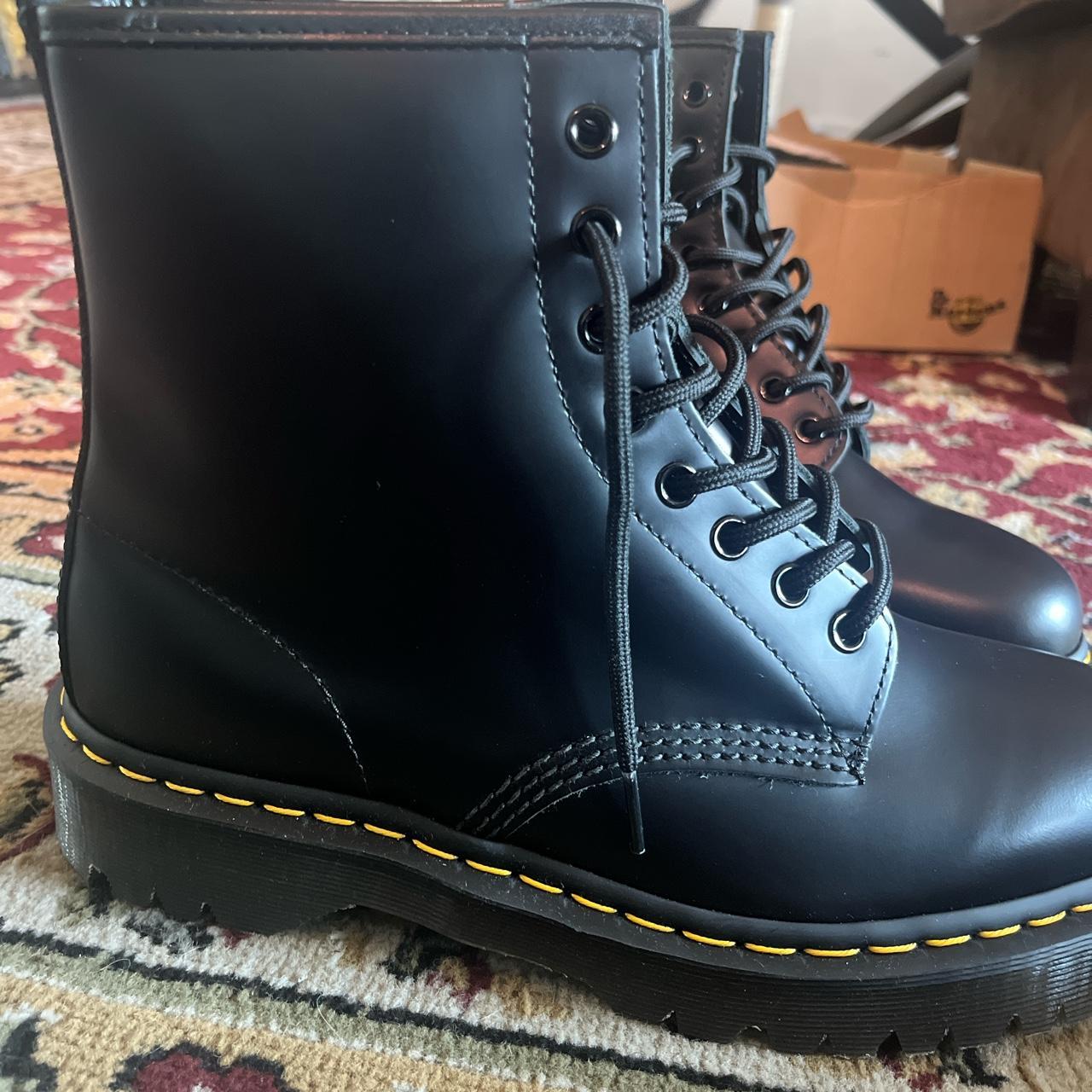 ‼️SEND YOUR BEST OFFER‼️ NEW NEVER WORN DR. MARTENS... - Depop