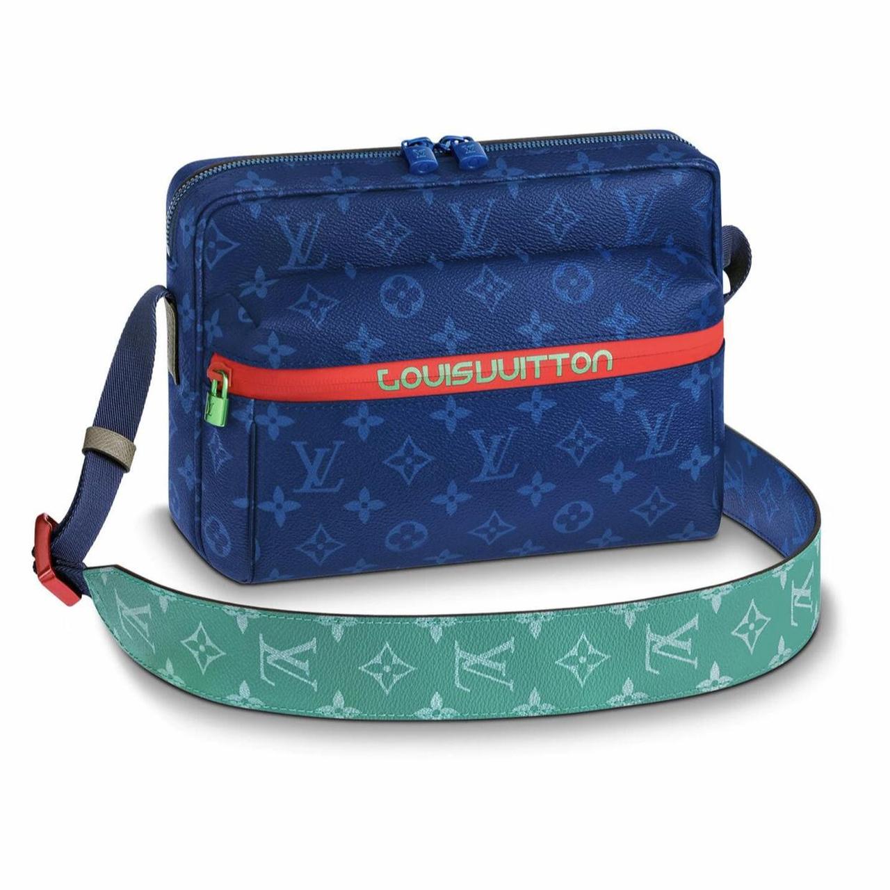 Louis Vuitton Limited Edition Messenger Outdoor