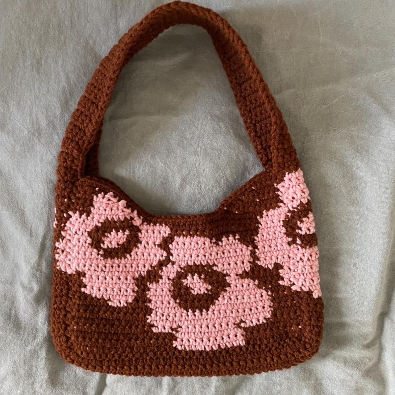 Crochet heart purse ❤️ powerpuff girls inspired! - Depop