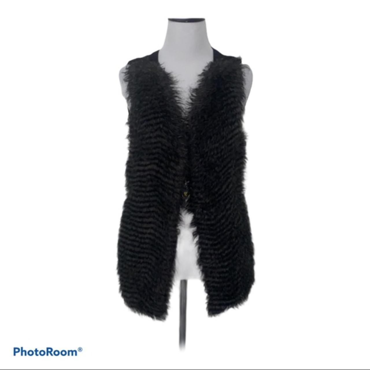 Maurices small faux fur vest Open front vest. Vest