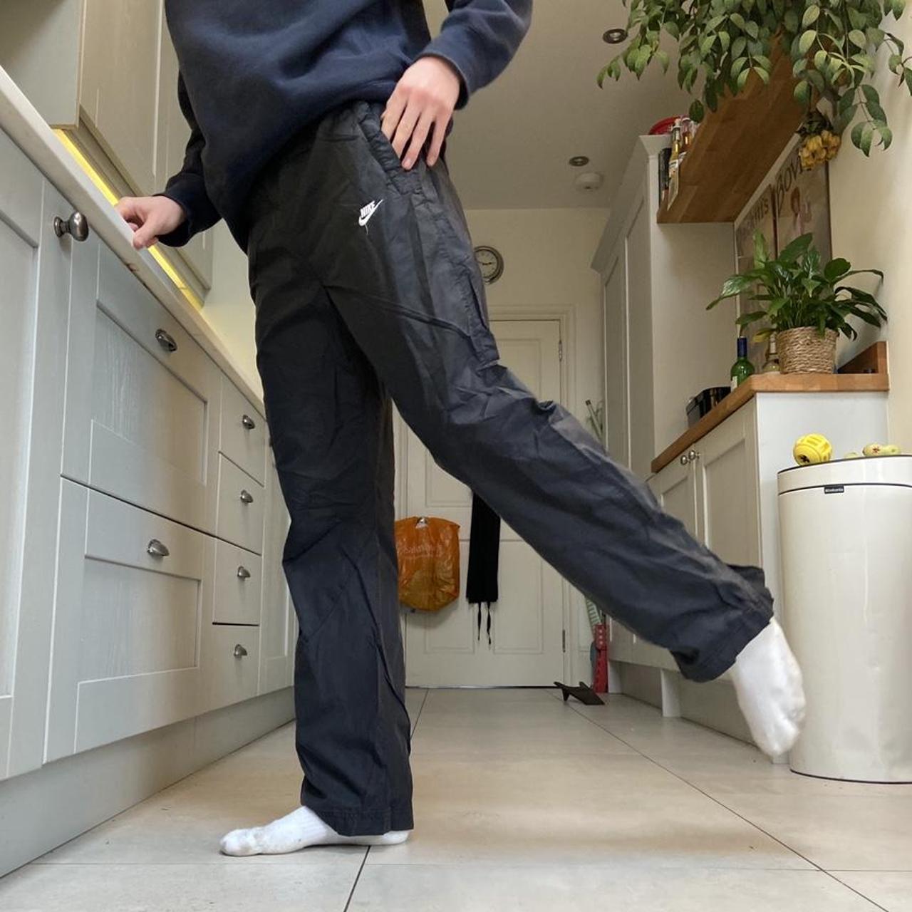 joggers with adjustable ankle