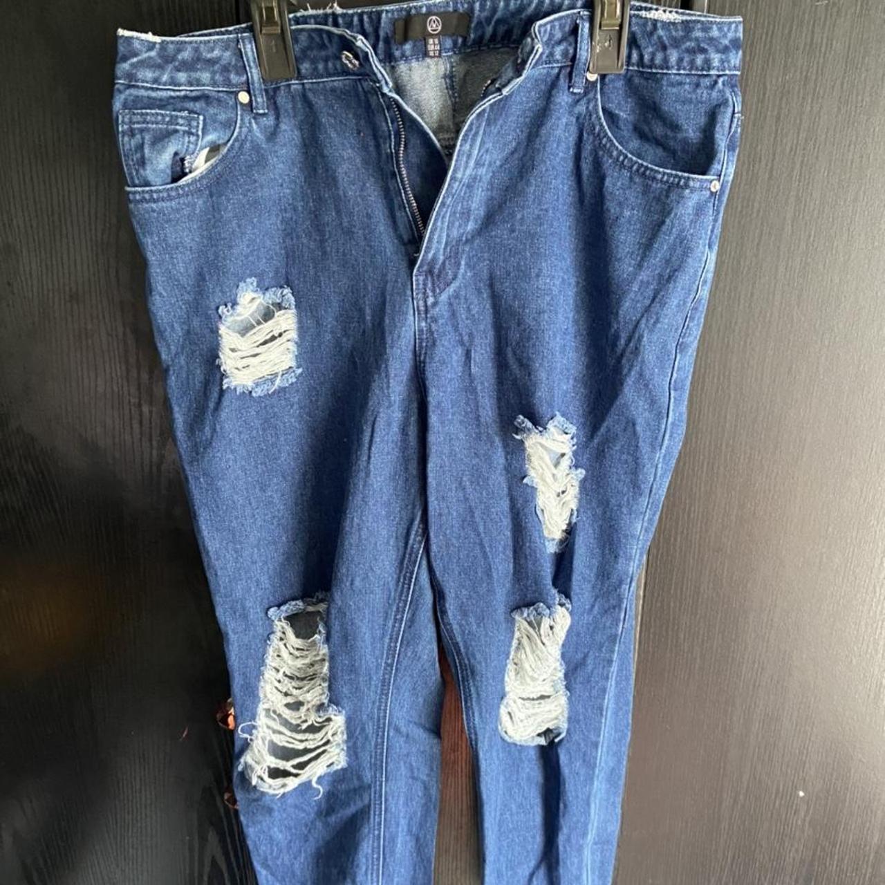 Missguided size 16 ripped blue mom jeans never worn