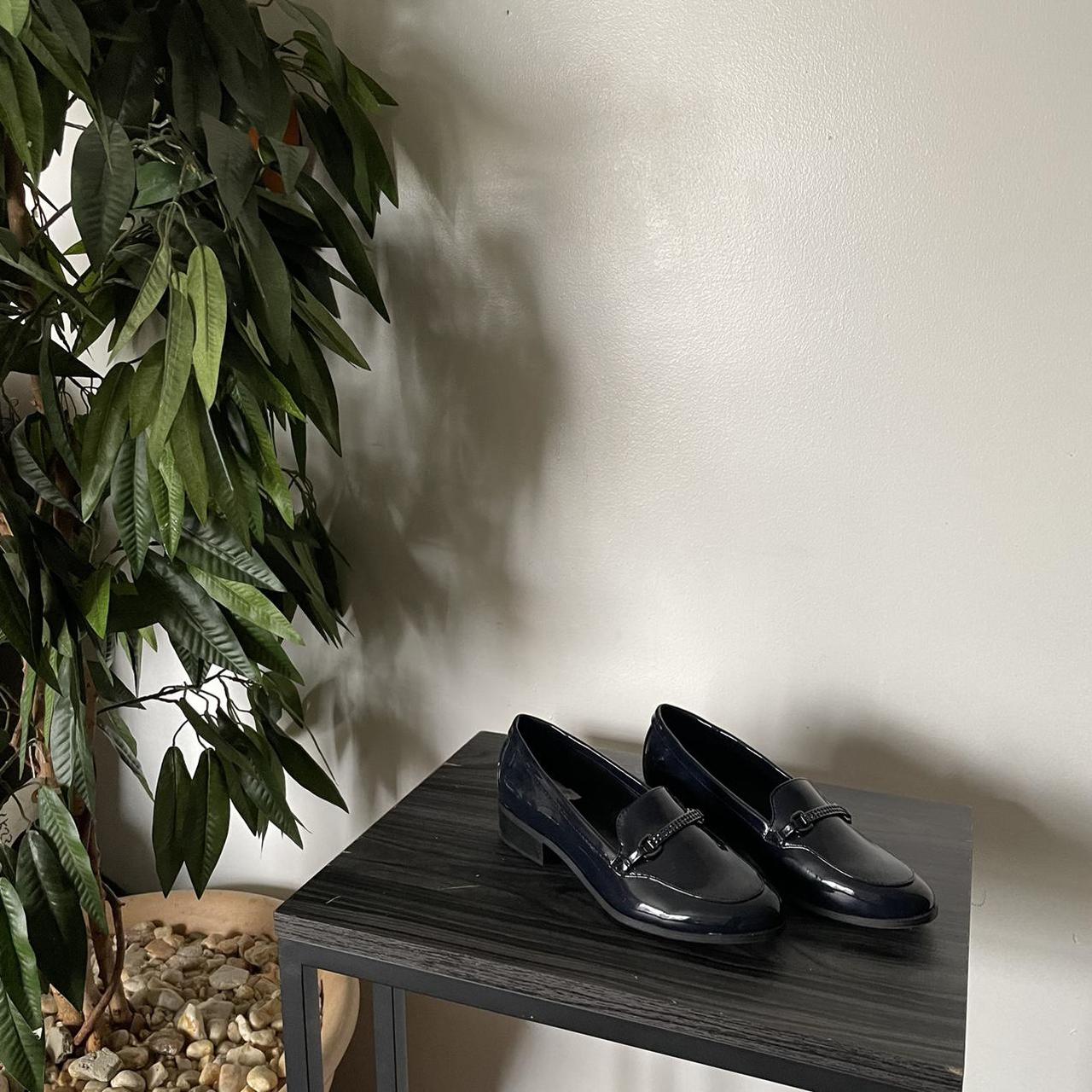 Bandolino sales navy shoes