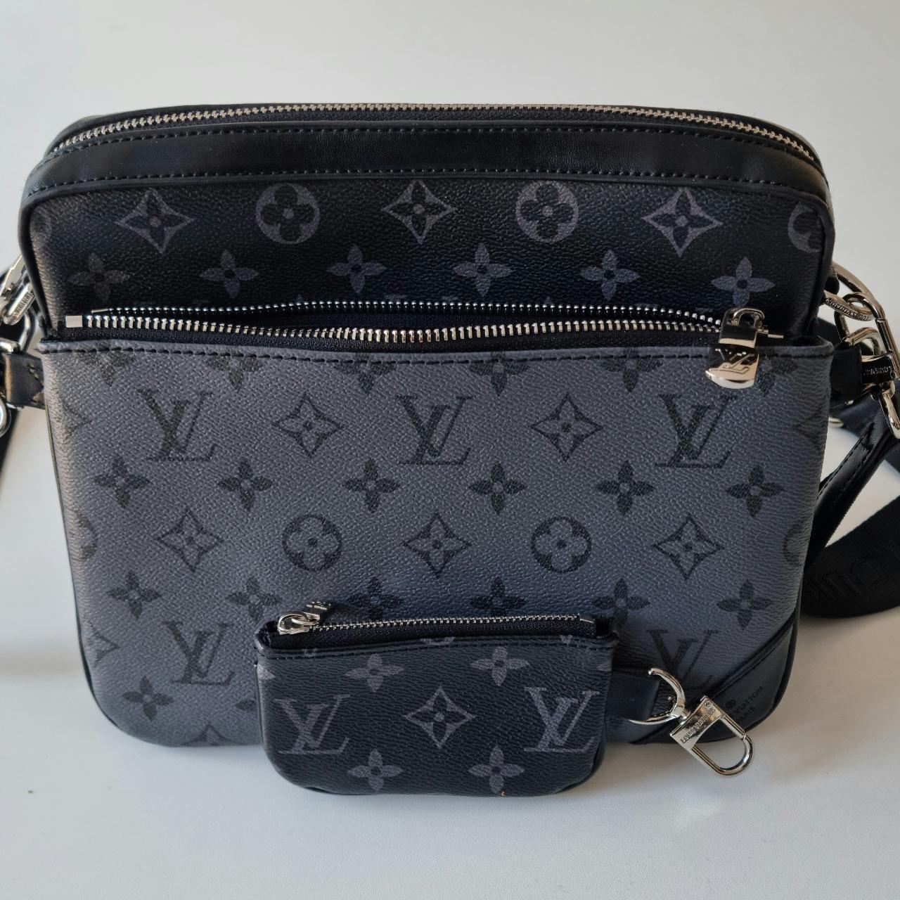 Louis Vuitton trio messenger bag, Second