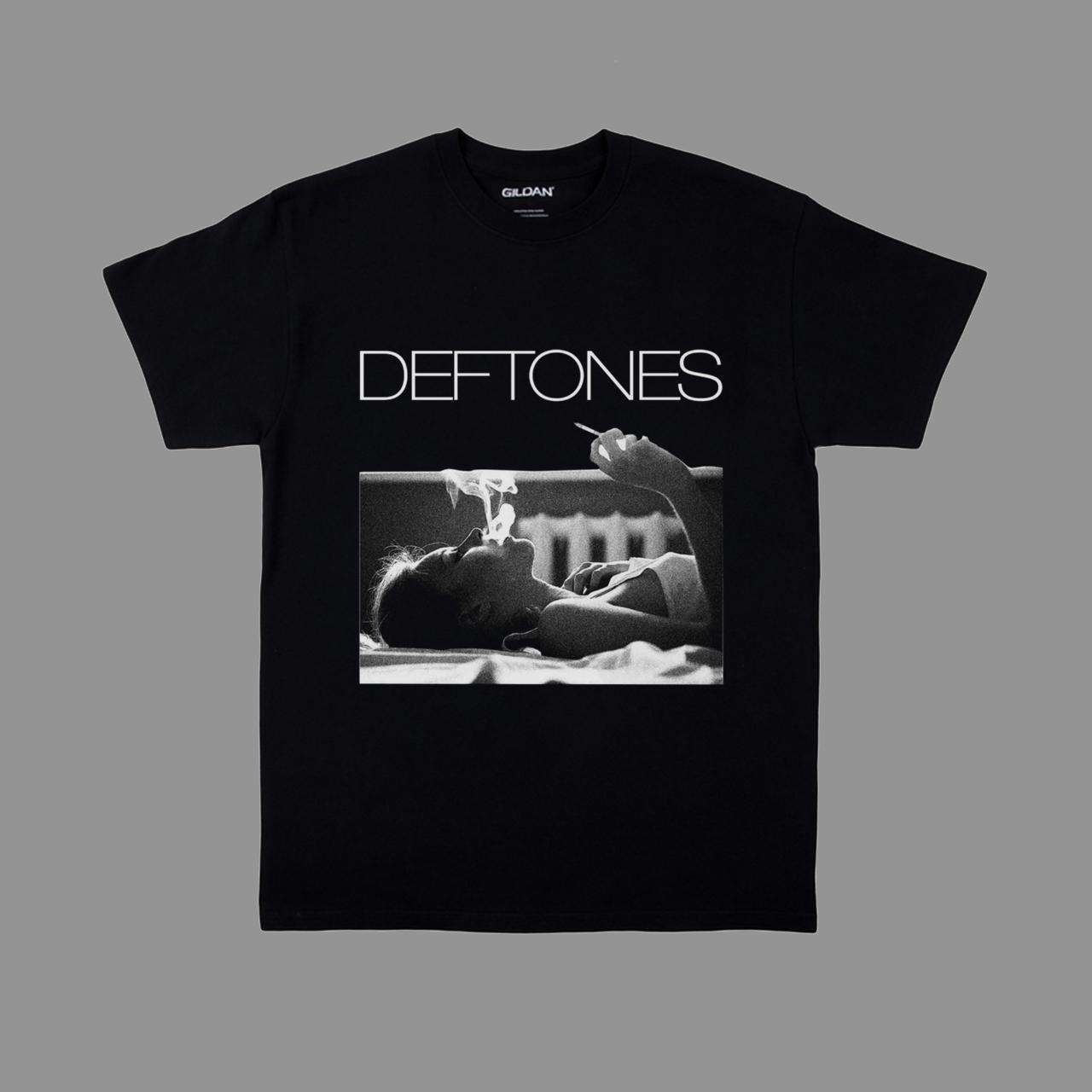 Deftones Smoking Girl Black T-Shirt Vtg... - Depop