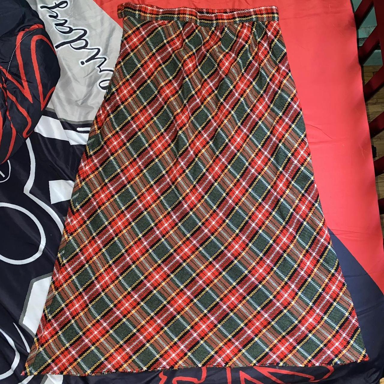 mid length red plaid skirt