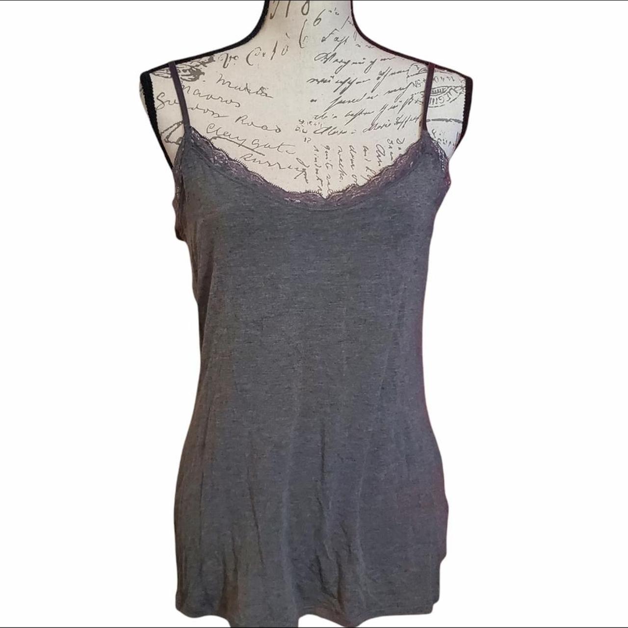 Product Image 1 - Soft, lace edged cami with