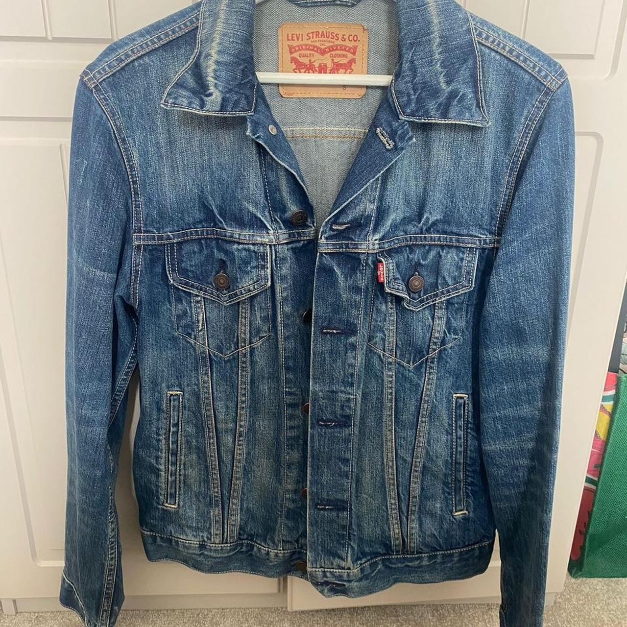 Levis vintage denim jacket Size small One of the... - Depop