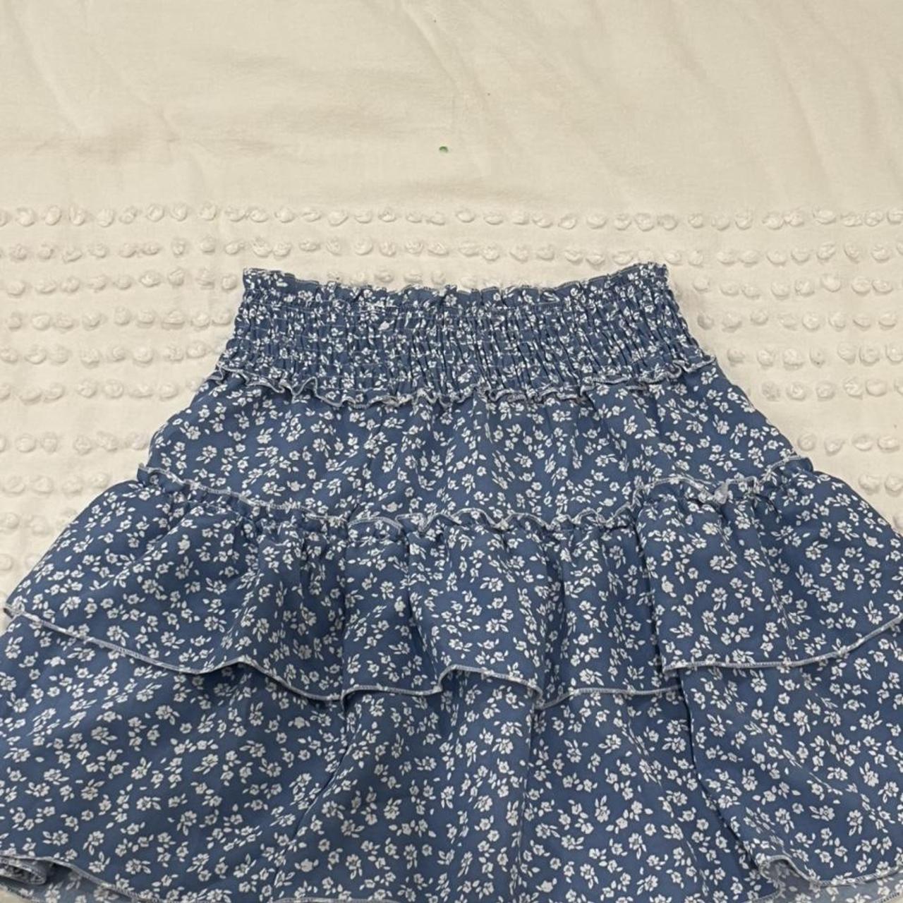 Cute Blue floral print skirt Tags off but never... - Depop