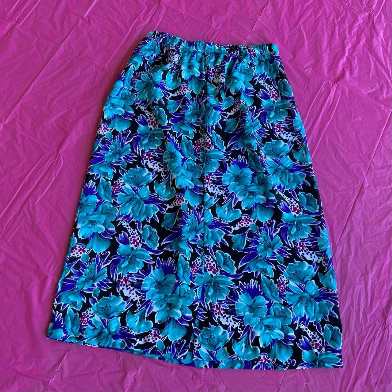 Beautiful sheer floral midi skirt. Adjustable waist.... - Depop