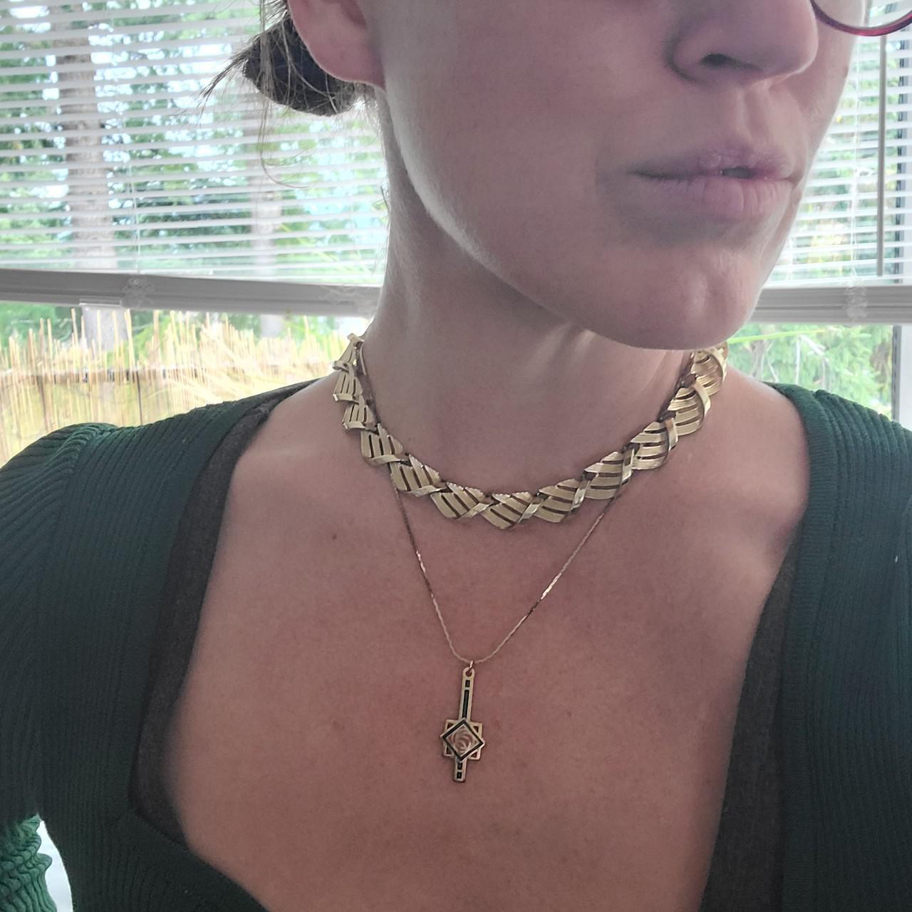 Women's Gold Jewellery (2)