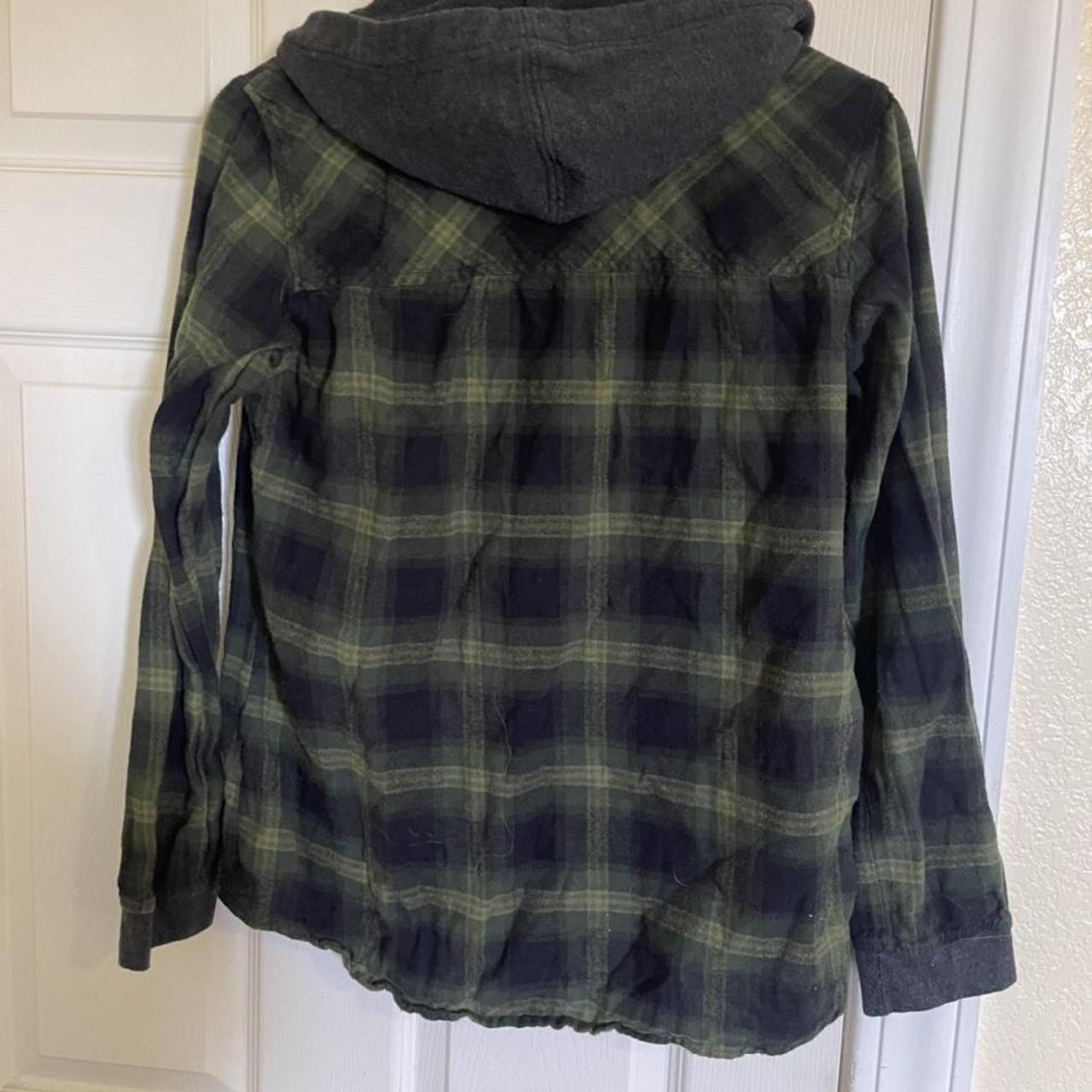 Zumiez Women's Green Shirt (3)