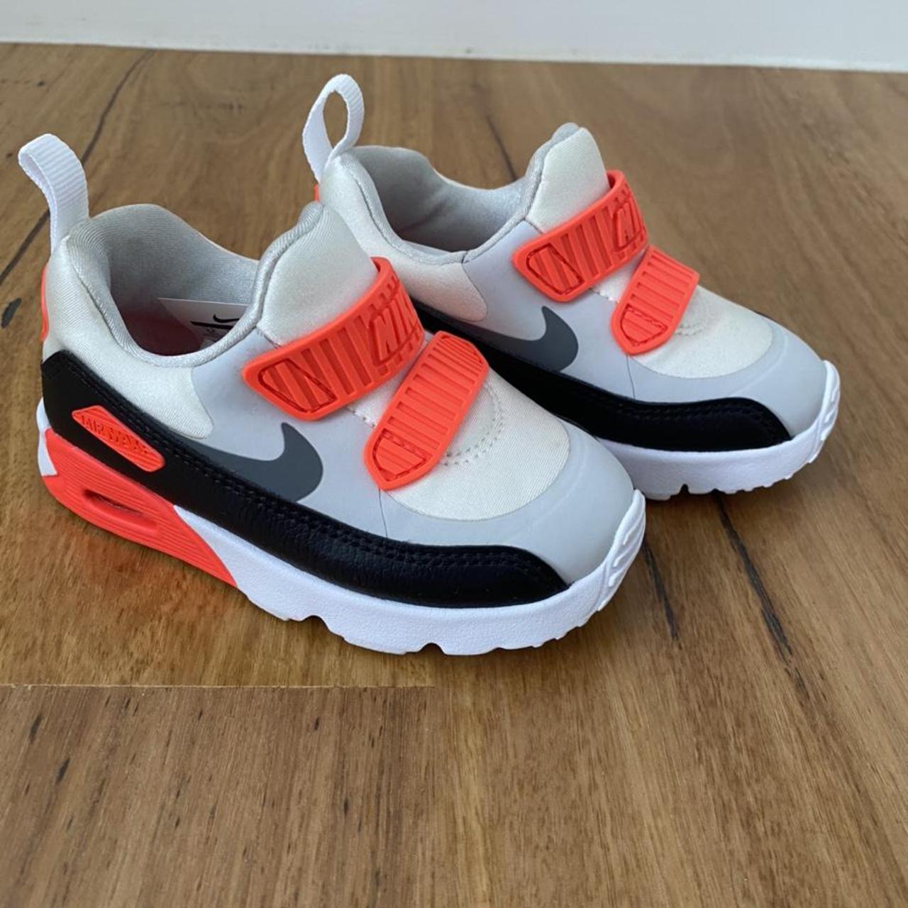 babys nike